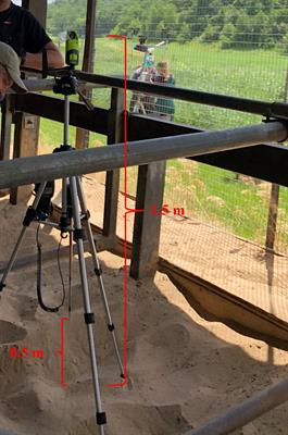 Consistent stall air speeds in commercial dairy farms are associated with less variability in cow lying times